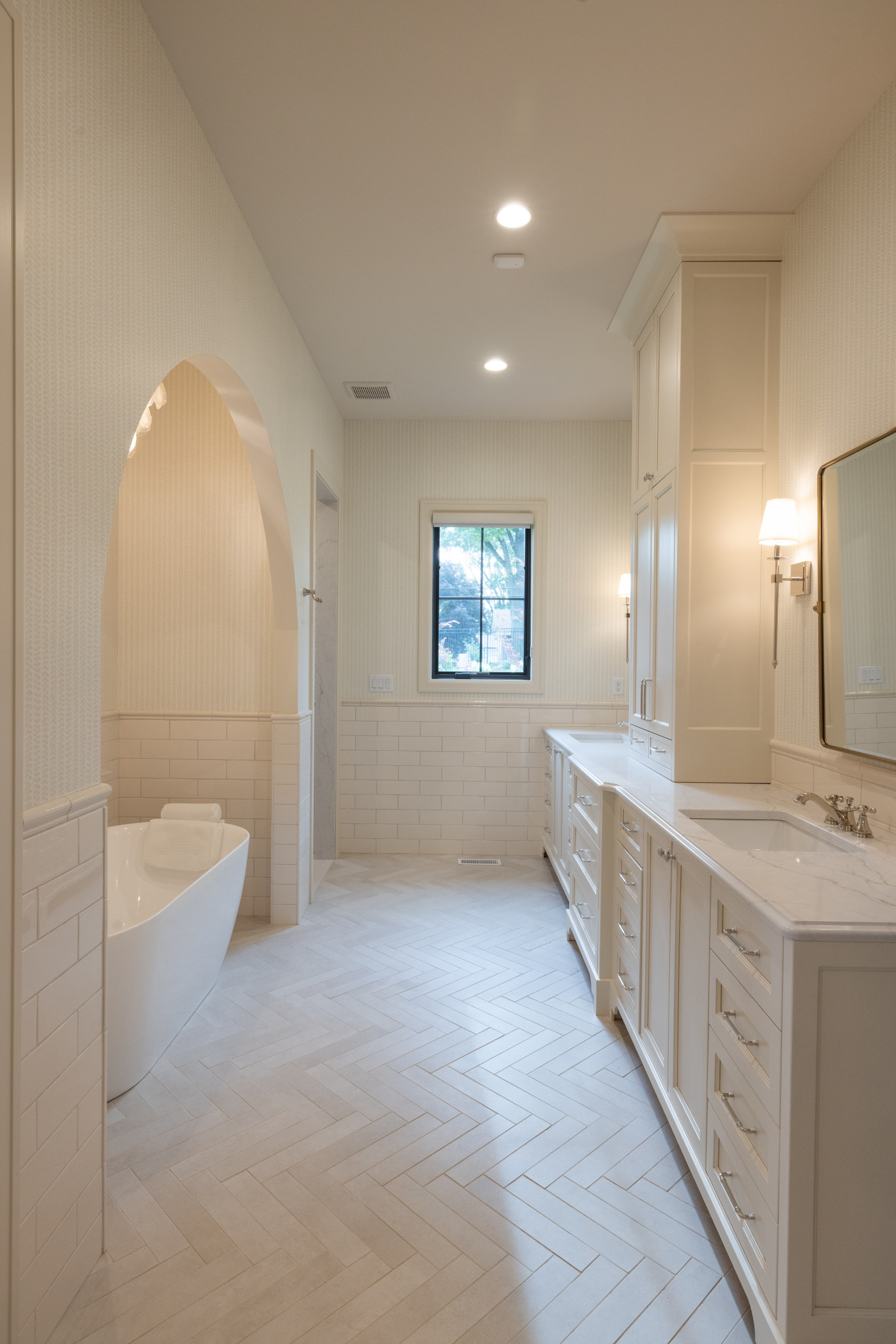 Transitional Cottage Inspired Estate | Custom Build