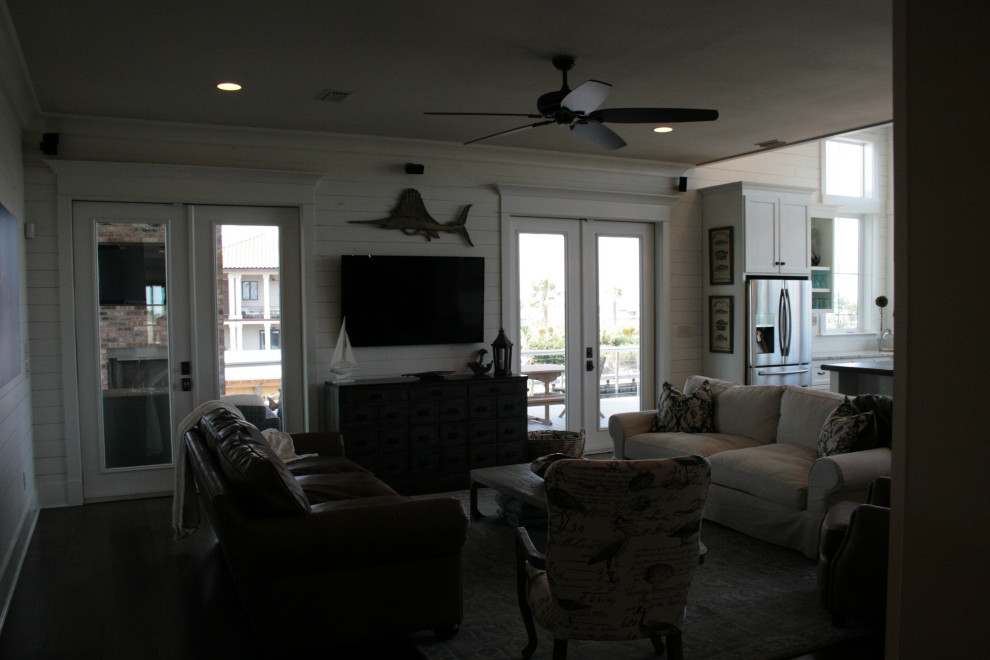 The Vlahos Cottage