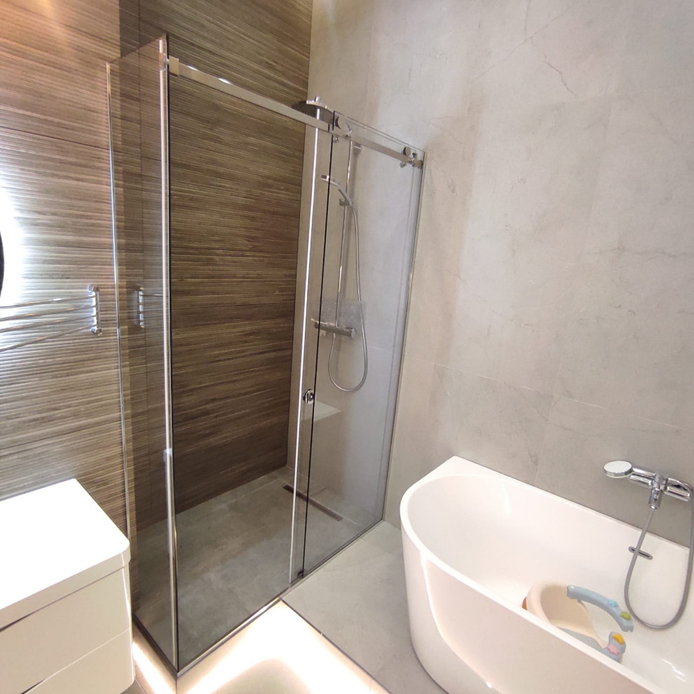 Раздвижная перегородка из 3-х стекол