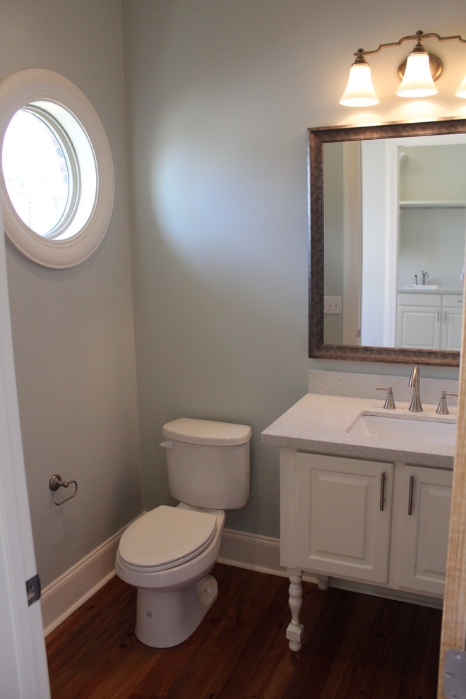 Home design - transitional home design idea in Jackson