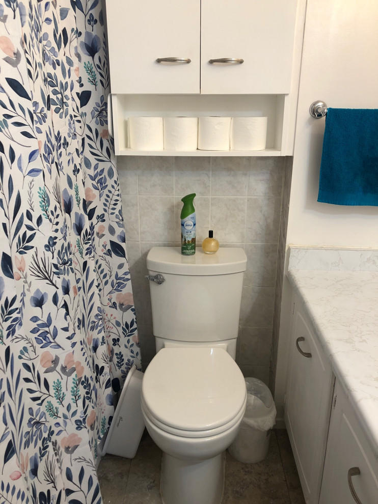 toilet paper location