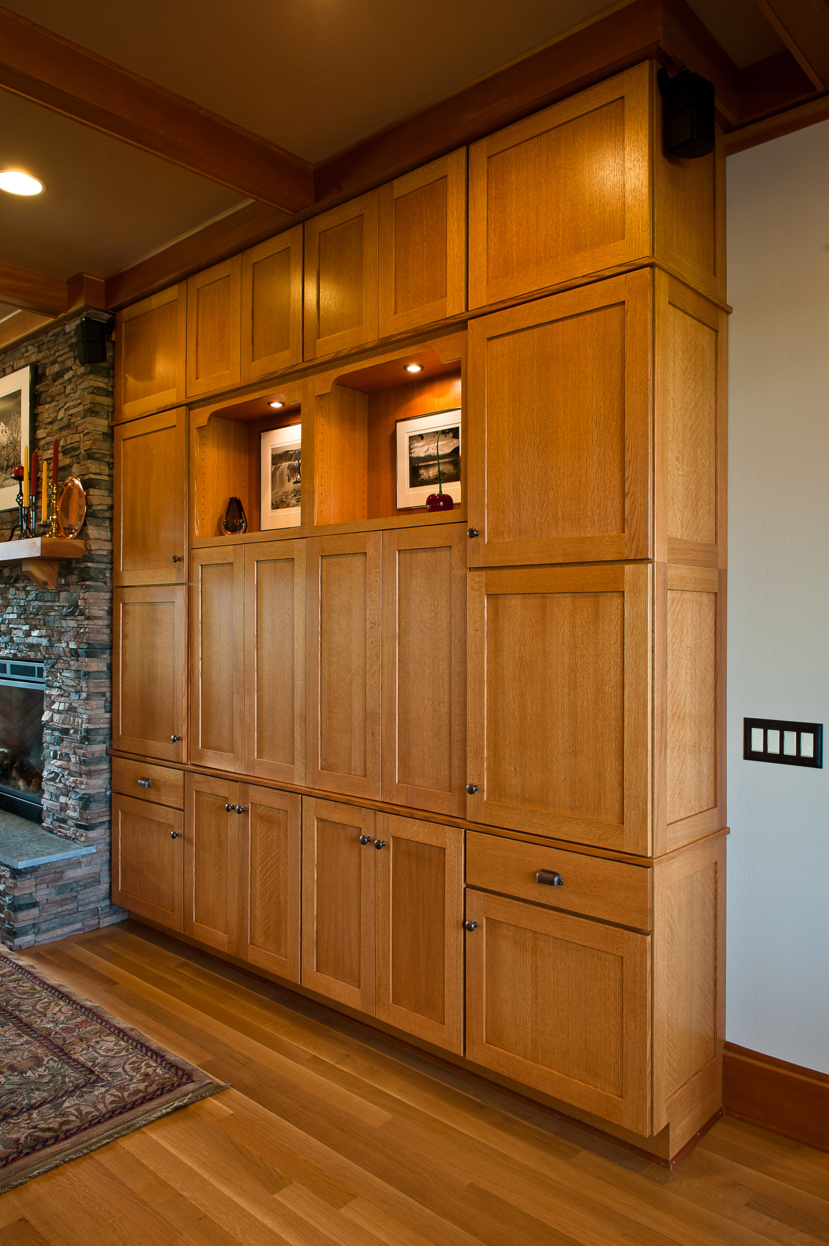 Craftsman Built-in Bookcase and Entertainment Center