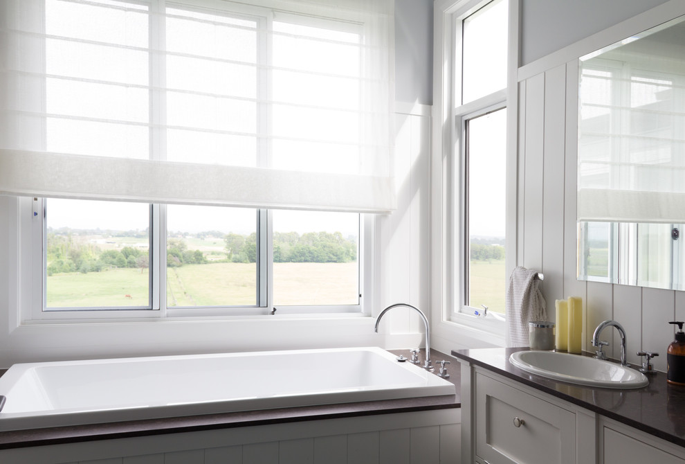 This is an example of a country bathroom in Canberra - Queanbeyan.