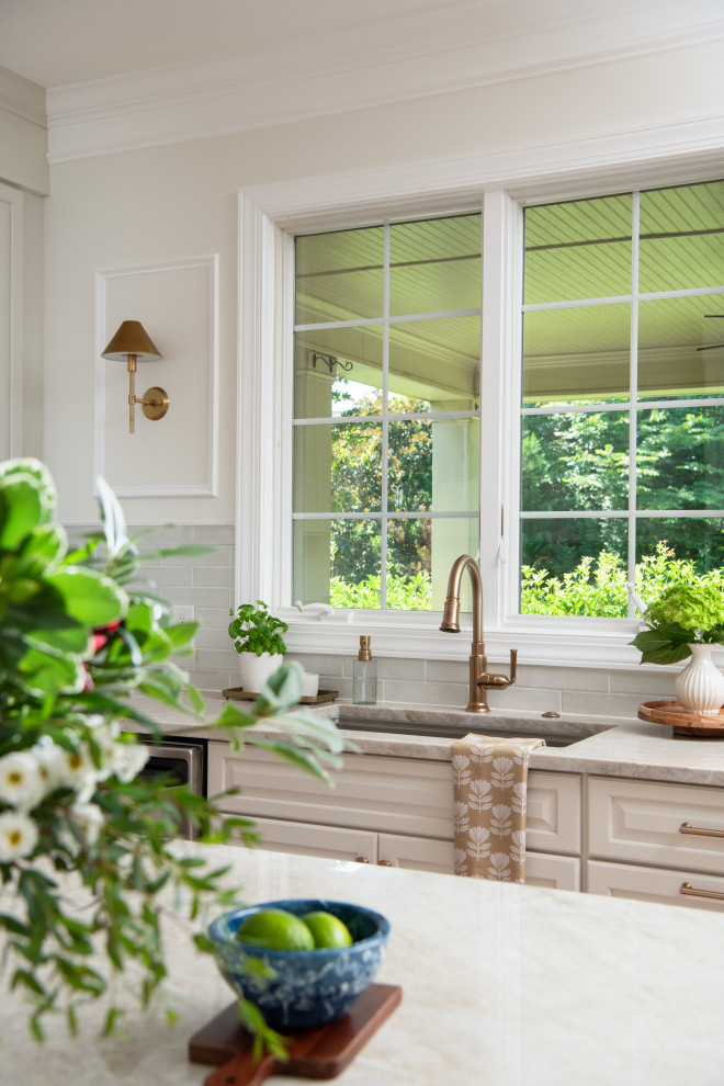 Inspiration for a transitional kitchen remodel in Charlotte