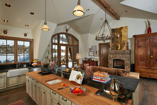 Traditional Kitchen traditional-kitchen