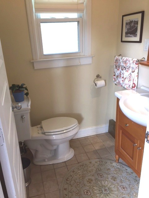 Thoughts on a 5' x 5' full bath?