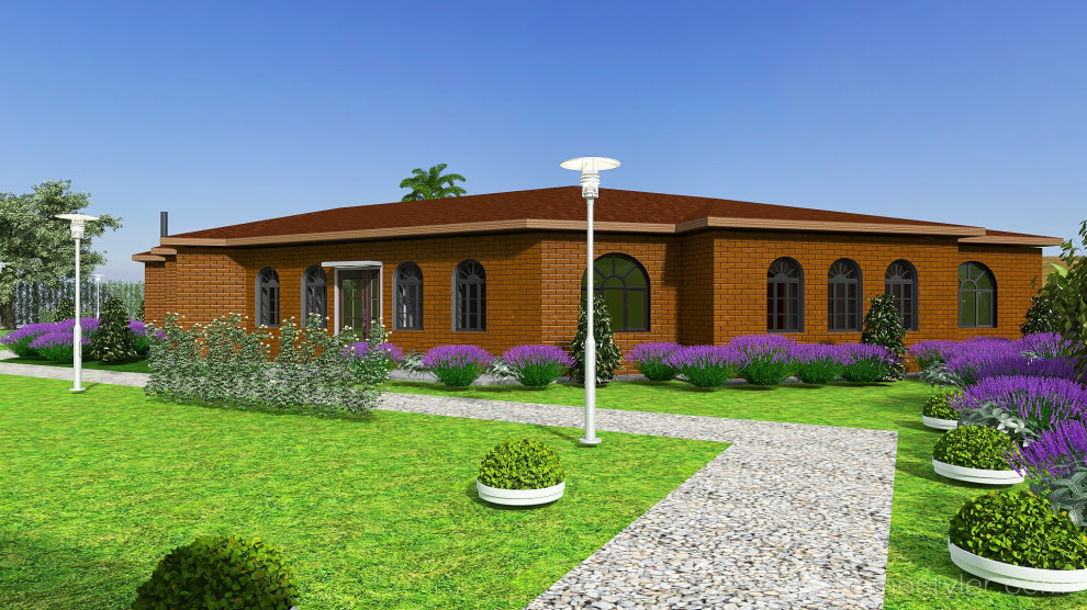 Вид из беседки на задний на задний двор