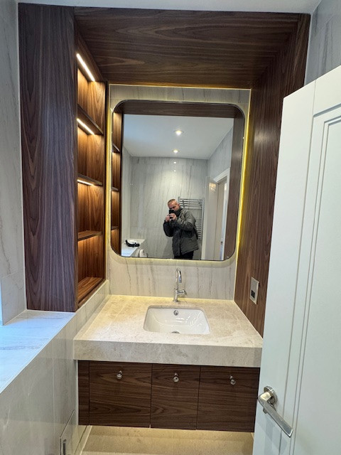 Full refurbishment works of high-end flat (x5 Bedrooms)at high street kensignton