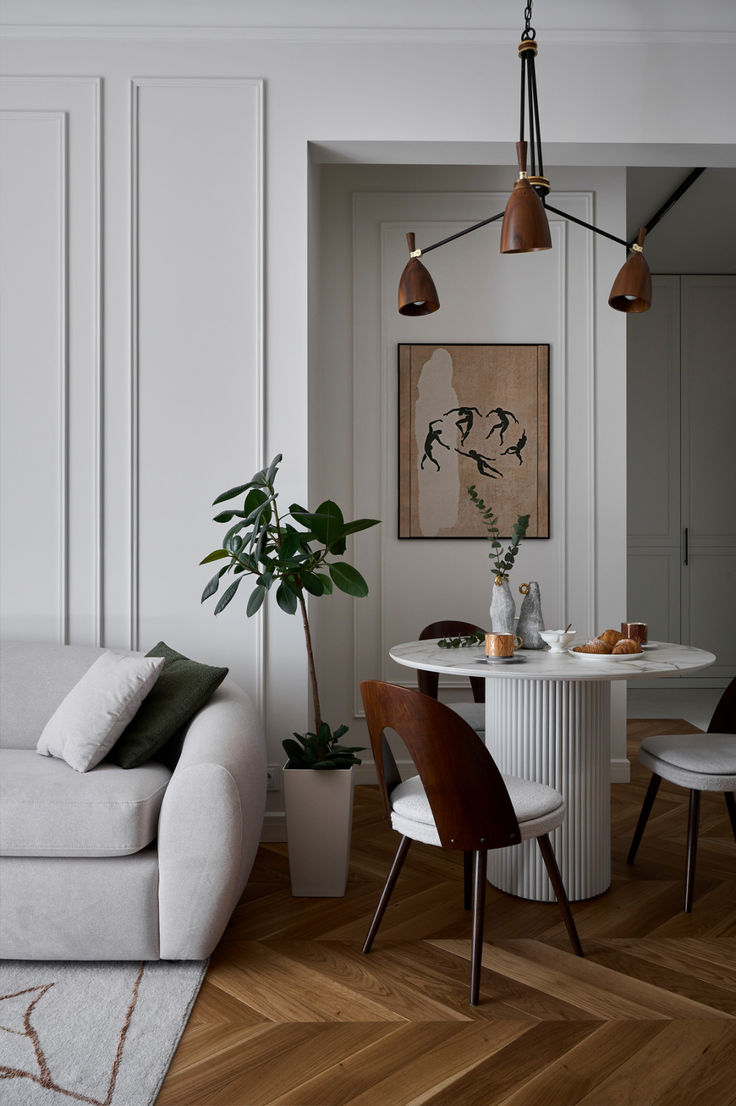 Дизайн  квартиры в стиле Mid-century