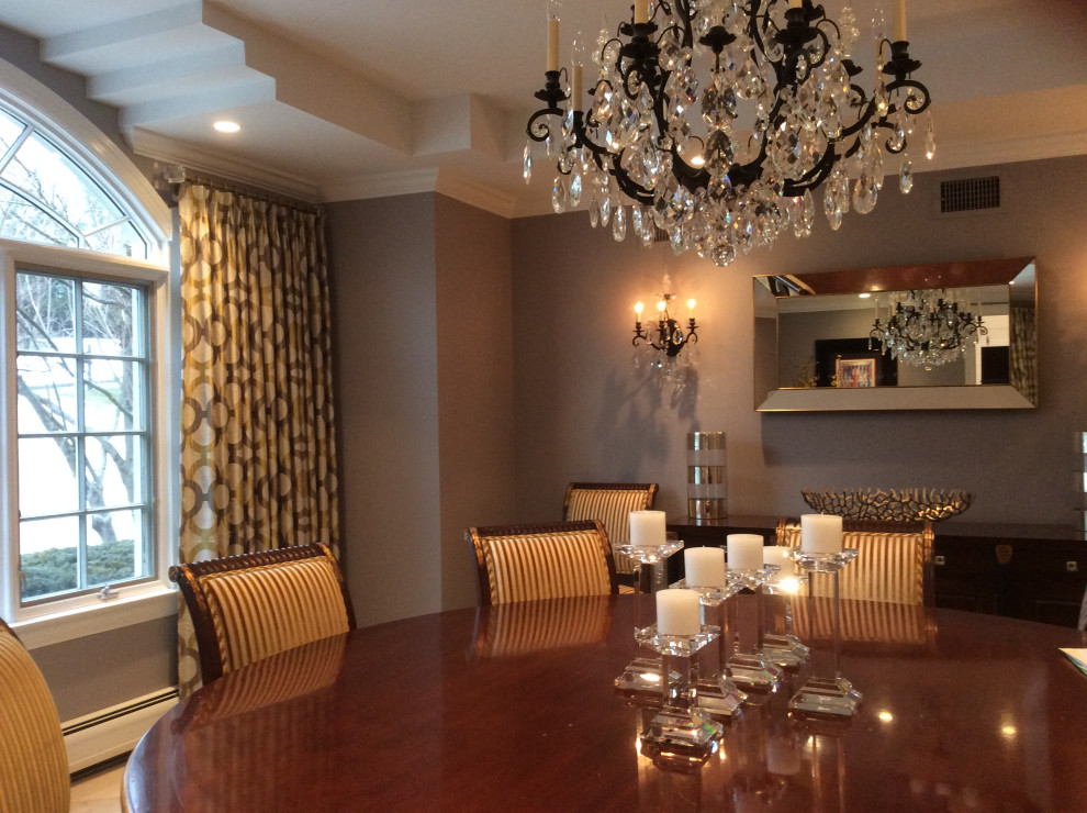 This is an example of a mid-sized traditional dining room in New York.