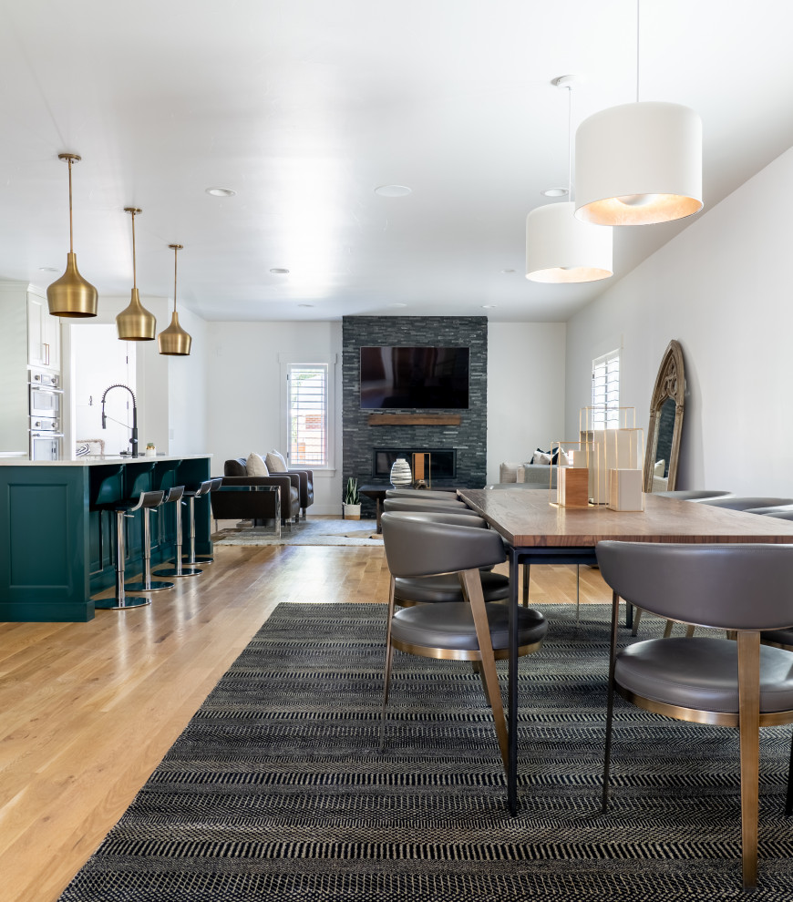 Contemporary Staging with Jewel Tones