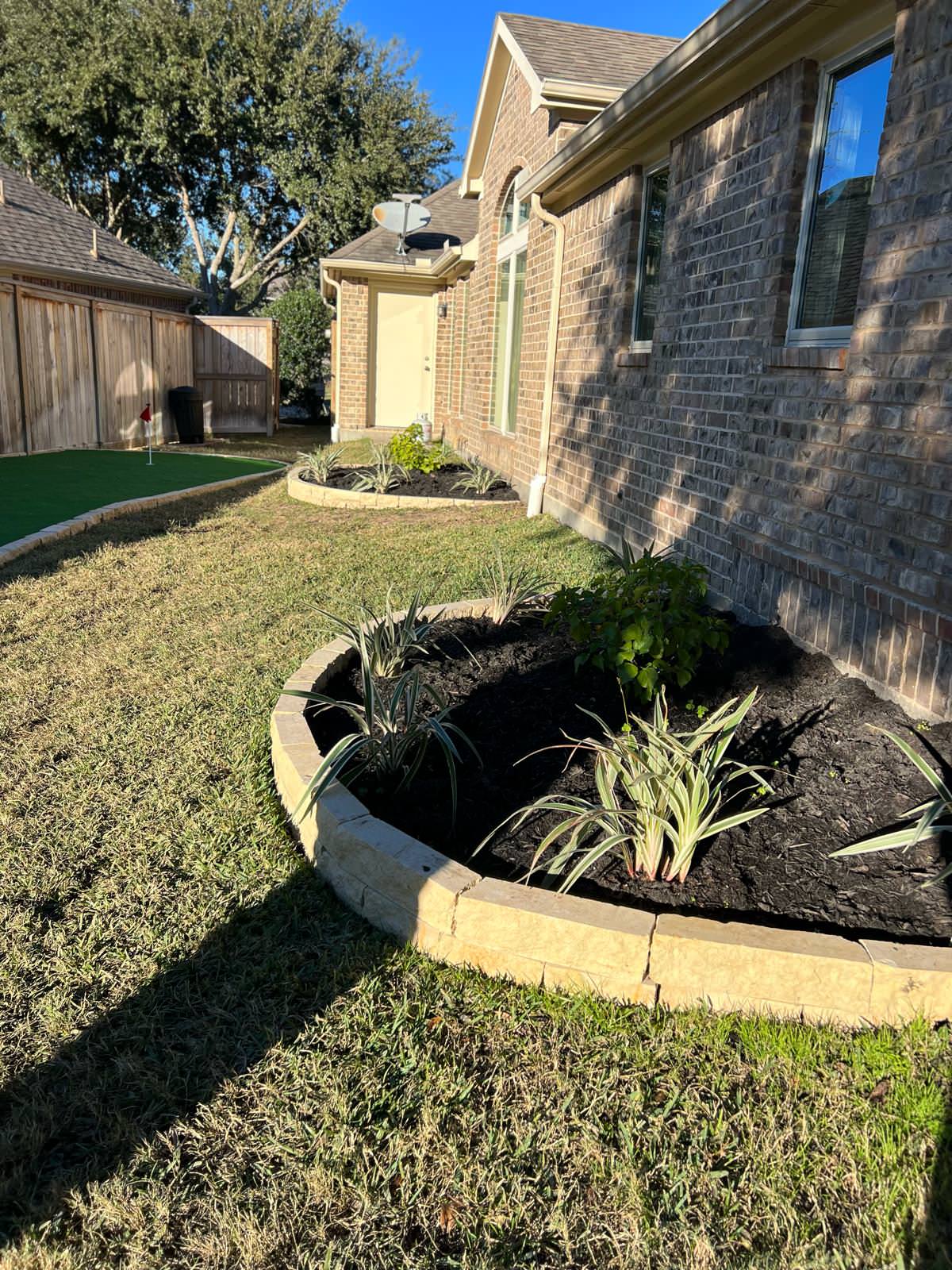Putting Green, Backyard Paradise and Front yard Makeover in Fulshear!