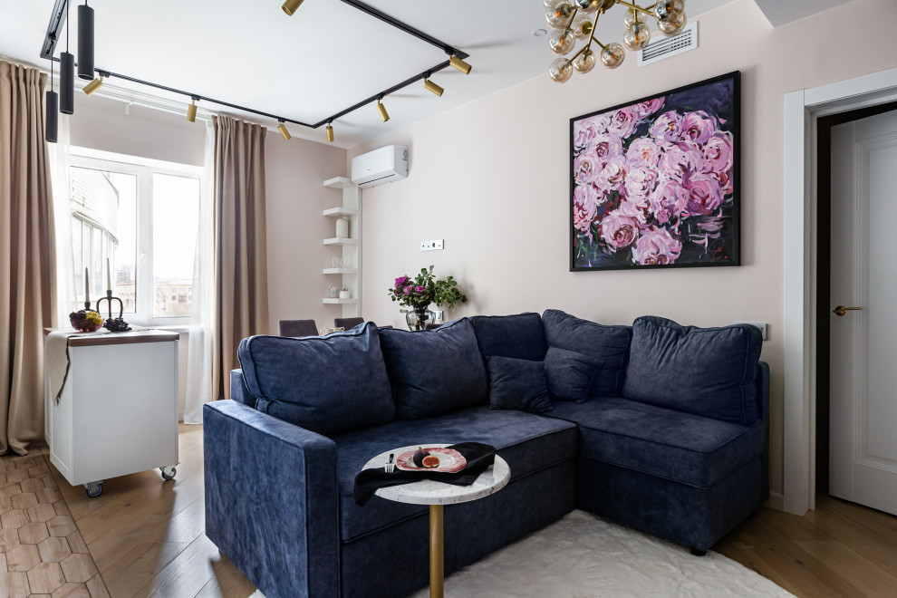 Четырехкомнатная квартира на Варшавской улице