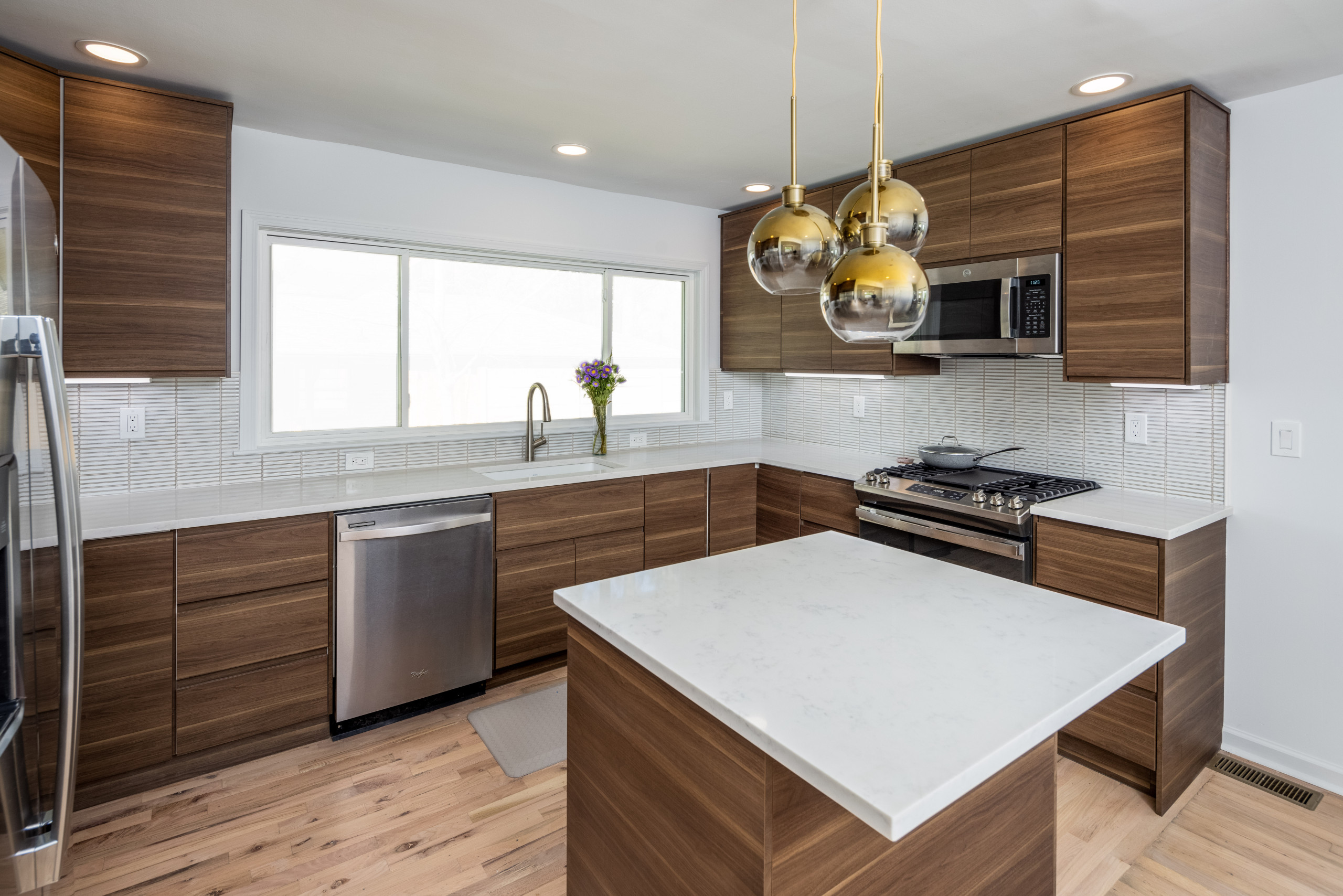 Brookhaven Full Kitchen and Bathroom Remodel