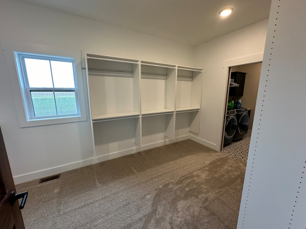 Closet 3