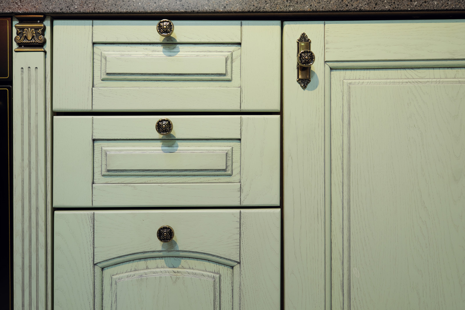 Мебель в нашем салоне