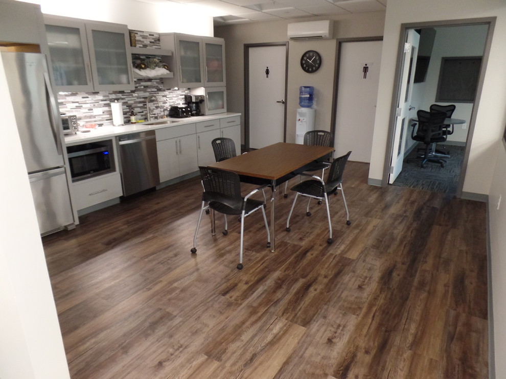 Inspiration for a rustic kitchen remodel in Boston