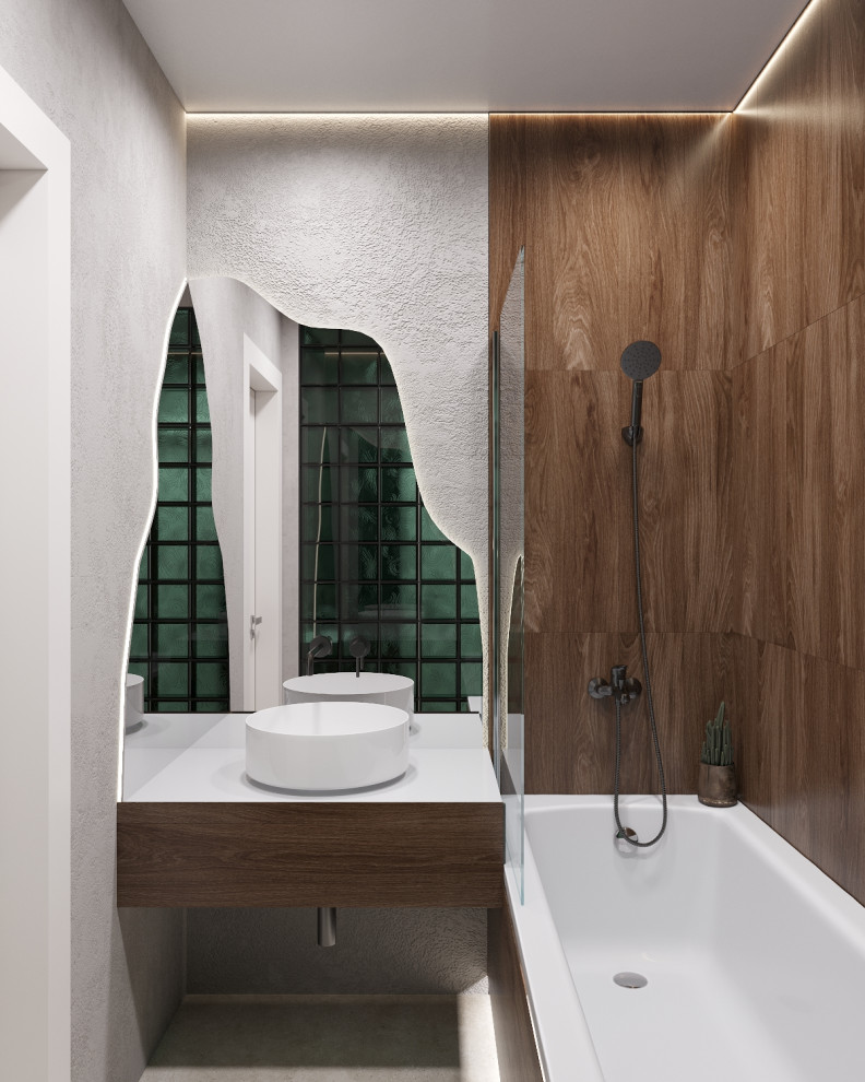 Детство на стене