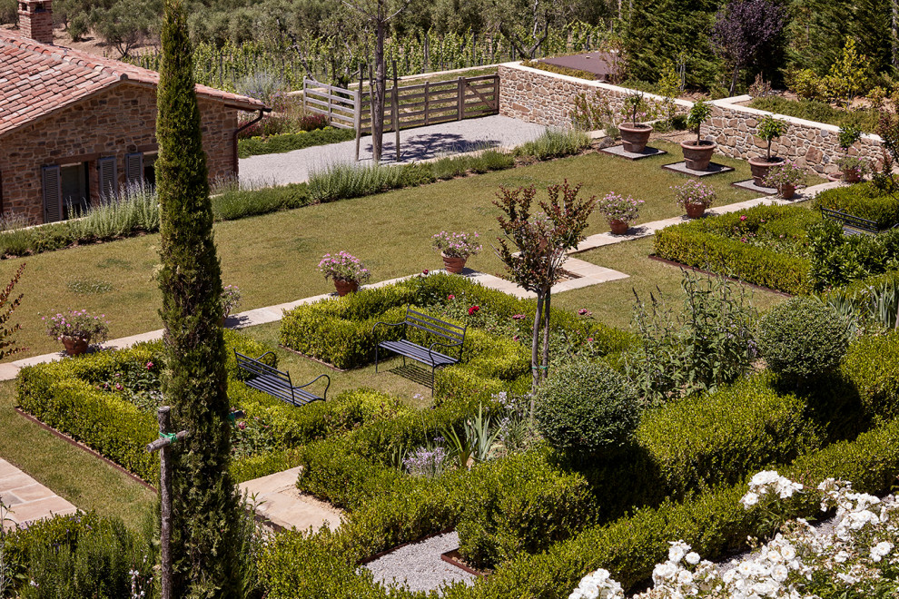 Inspiration for a mediterranean garden in Catania-Palermo.