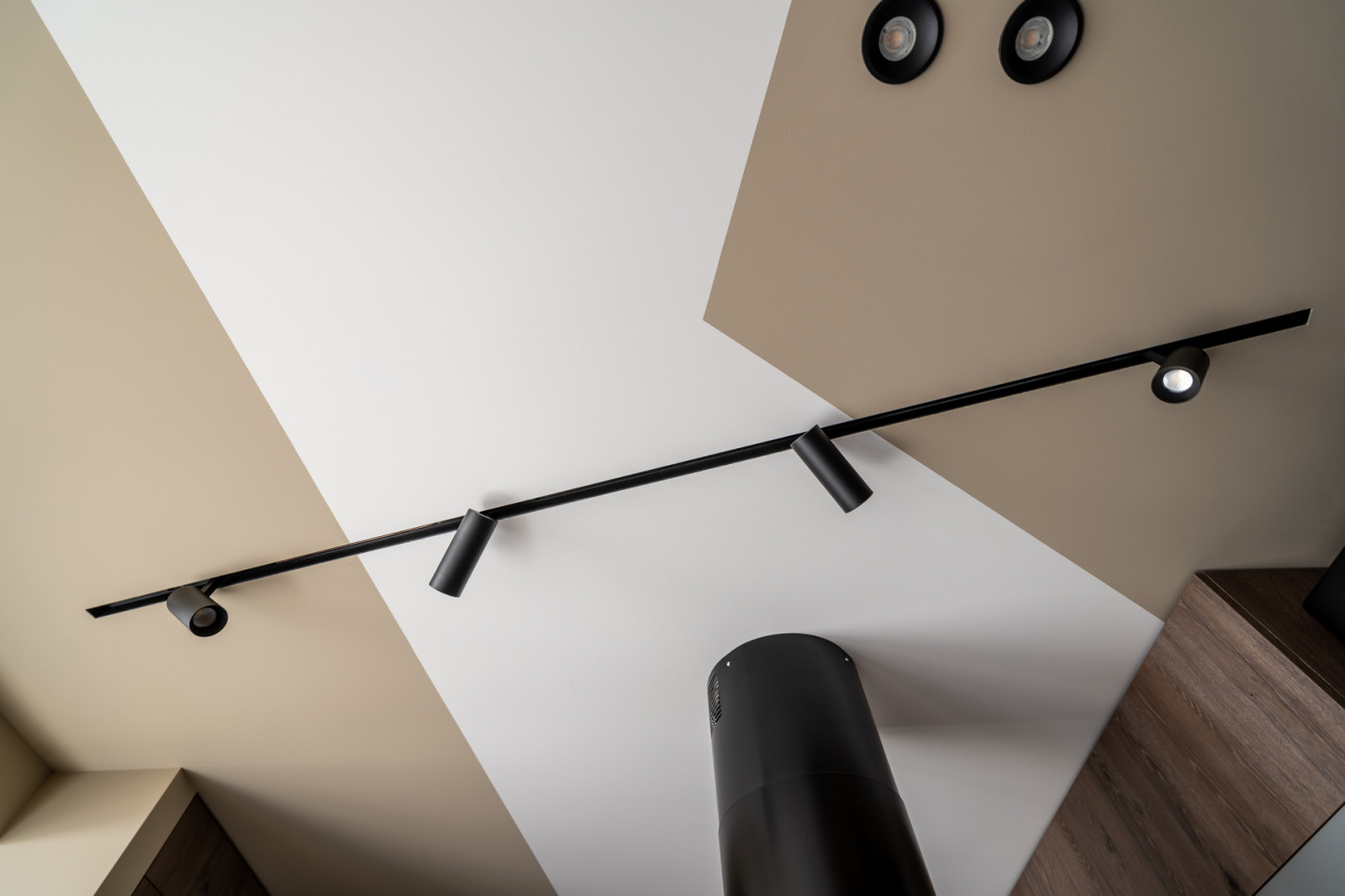 Пятиугольная кухня