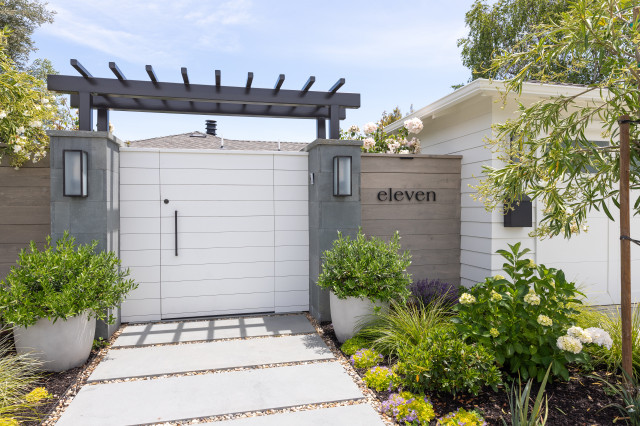Belvedere Landscaping contemporary-garden