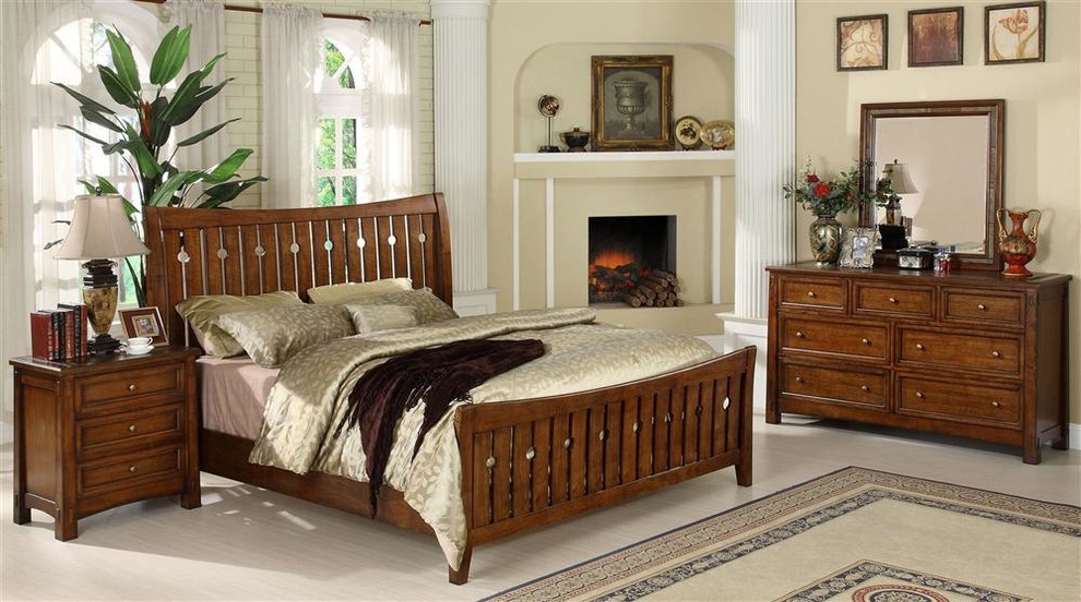 Craftsman Home 4-Piece Bedroom Set in Americana Oak Finish