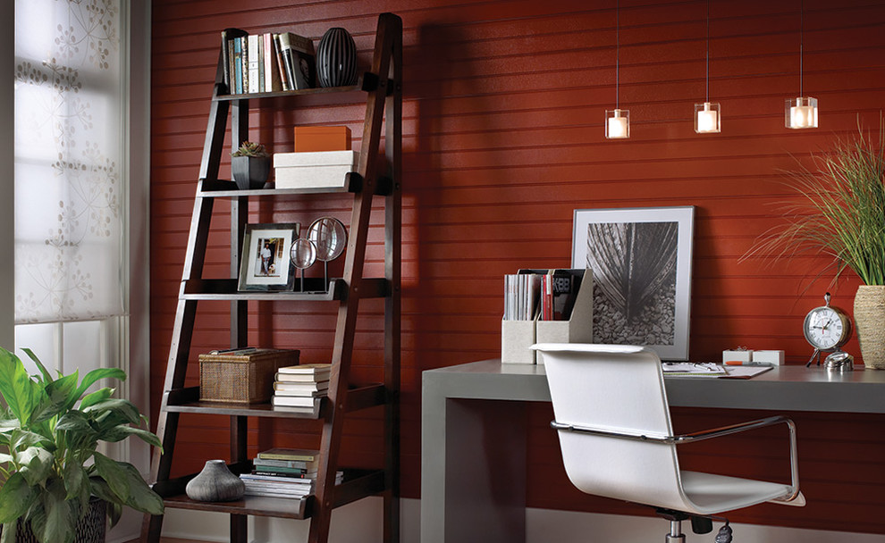 Mid-sized modern home office in Los Angeles.