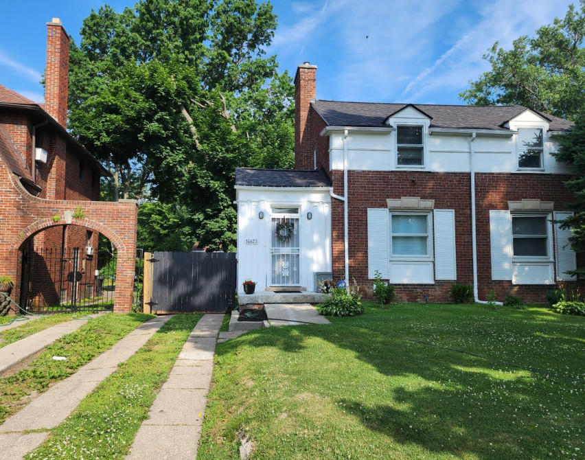 Creating Curb Appeal