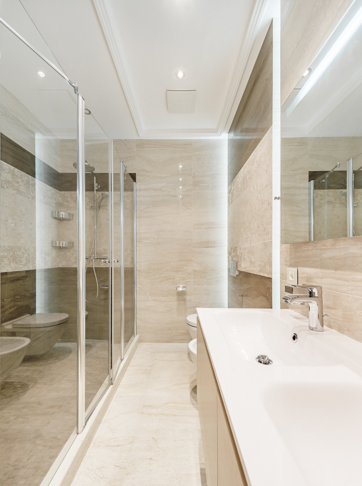 Современный лаконичный интерьер в ЖК "Камелия"