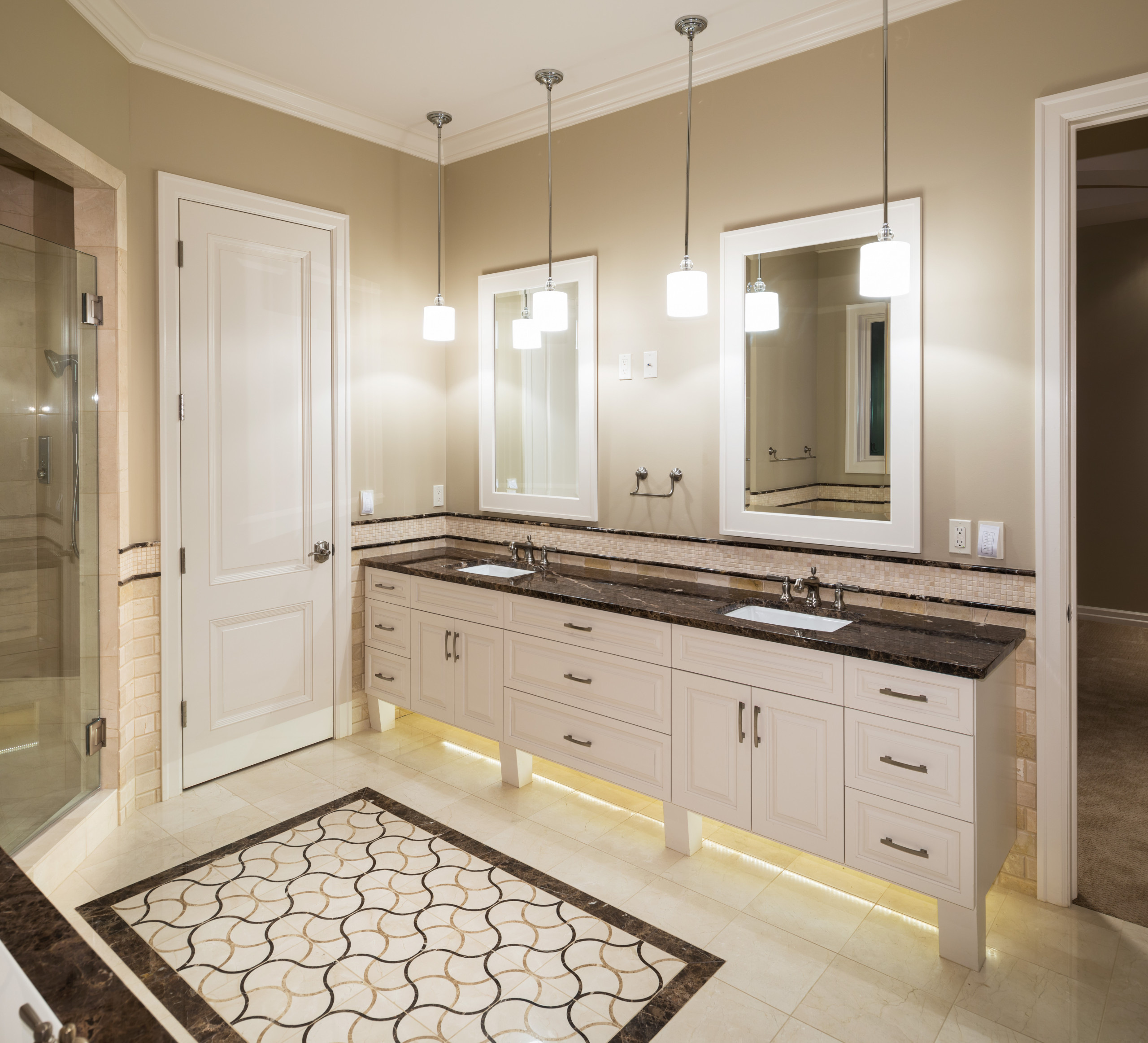 Transitiona/Craftsman Inspired Villa | Sterling Ridge Estates