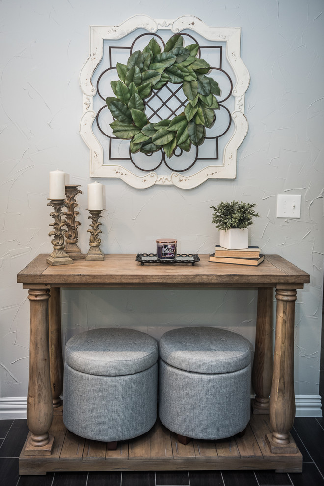Inspiration for a large country home design remodel in Dallas