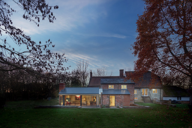 Mill House lantlig-fasad