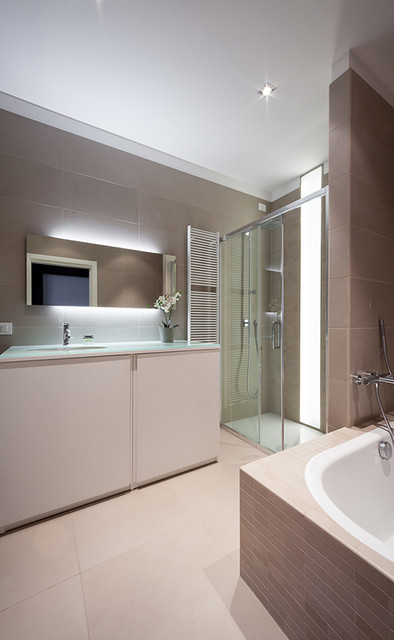 Casa JustM contemporary-badrum
