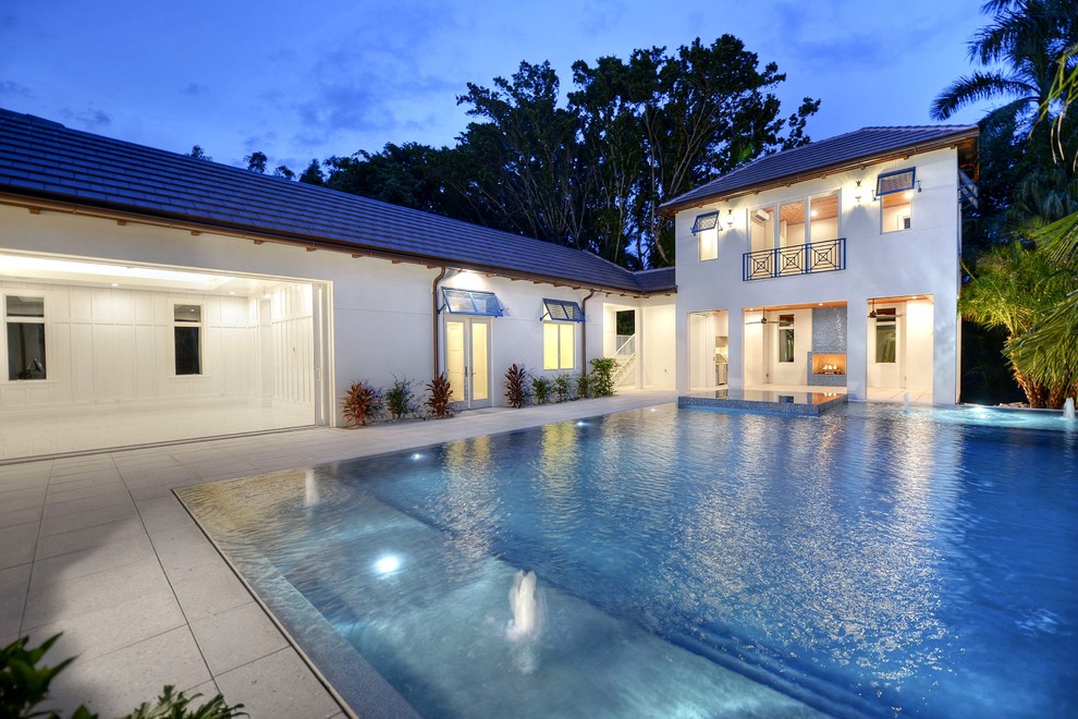 Inspiration for a transitional pool remodel in Miami