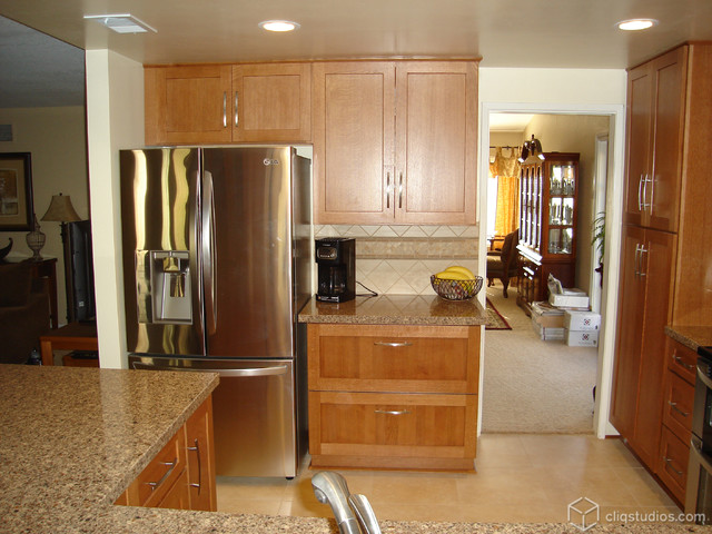 Outstanding Oak Kitchen Upgrade - Traditional - Kitchen  