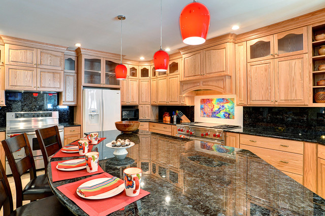 Harth Builders contemporary-kitchen