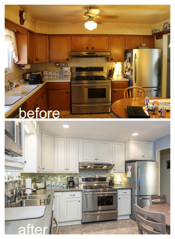 Example of a mid-sized classic l-shaped vinyl floor eat-in kitchen design in Chicago with a double-bowl sink, recessed-panel cabinets, white cabinets, laminate countertops, gray backsplash, subway tile backsplash, stainless steel appliances and no island