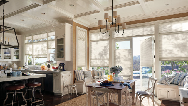Hunter Douglas 