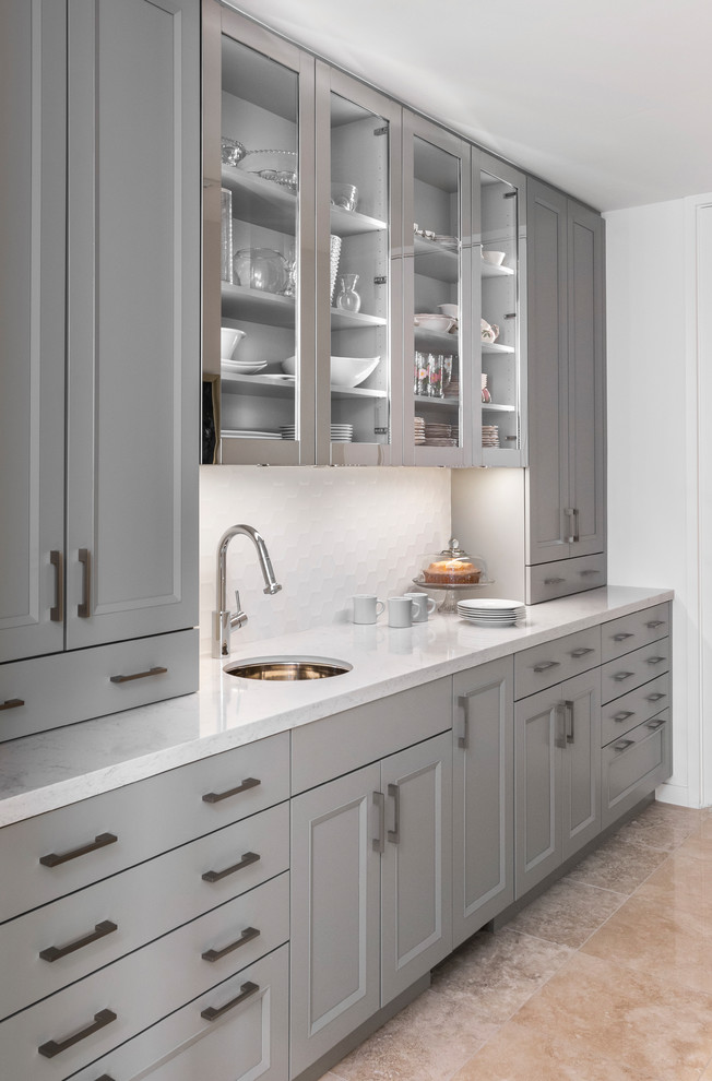 Home design - transitional home design idea in Houston