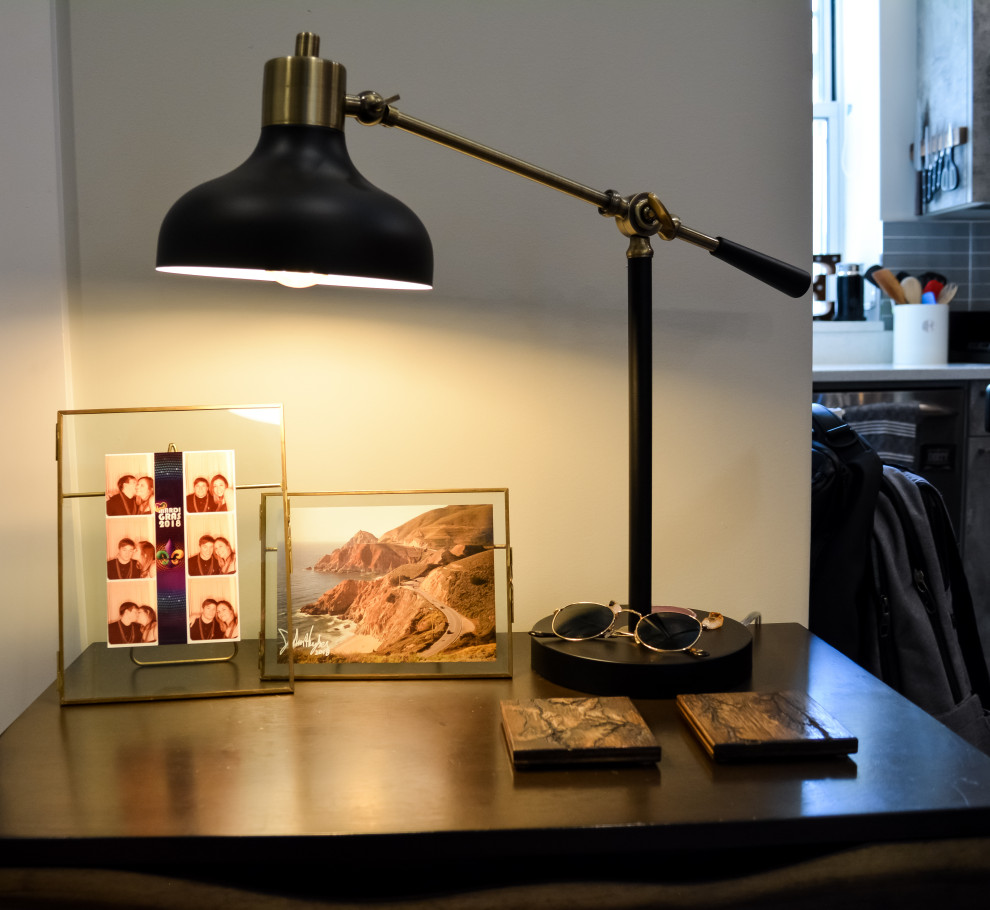Inspiration for a small eclectic home design remodel