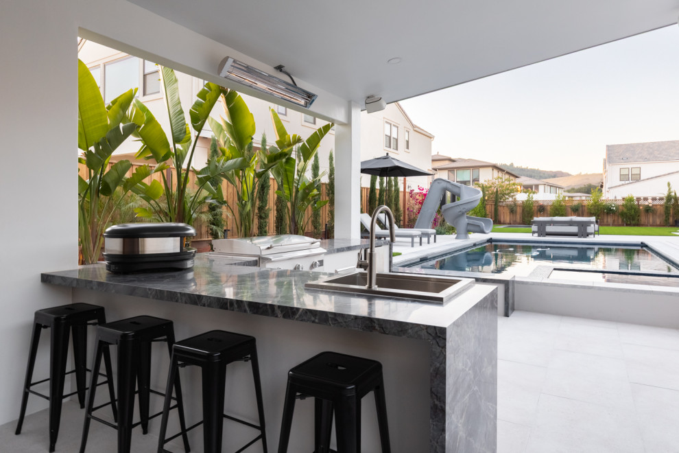 Borello Estates - Pool Party Place