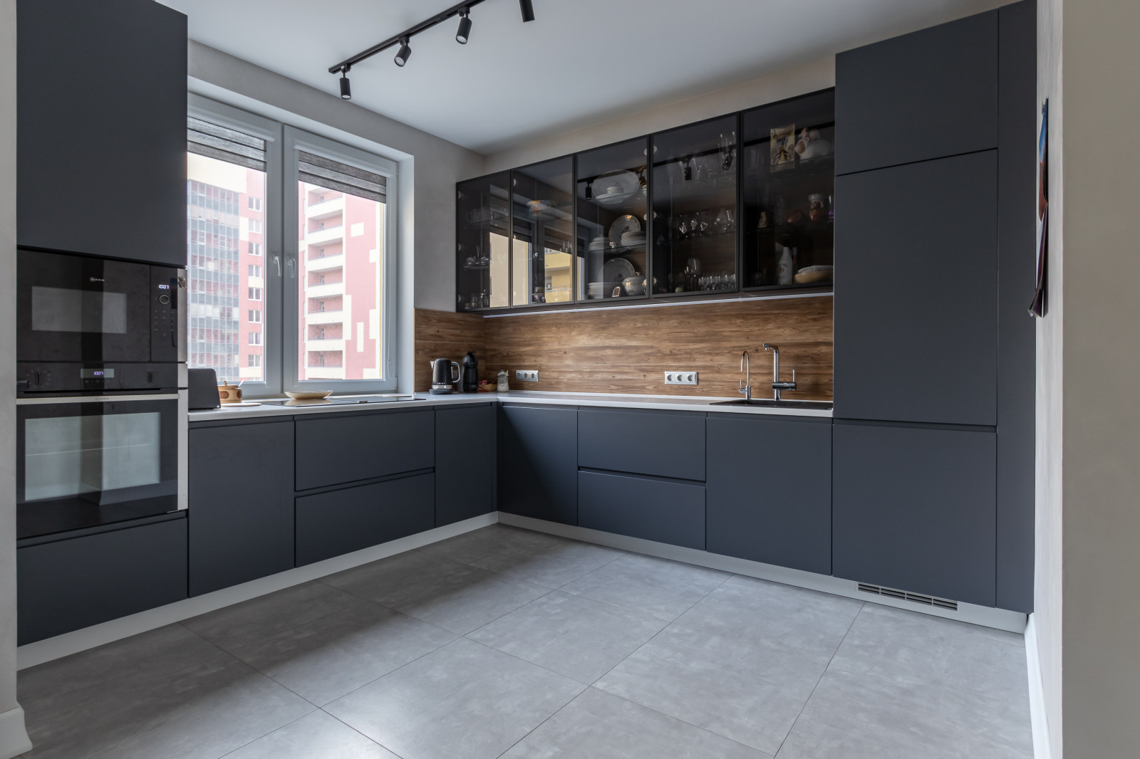 Кухня в современном стиле