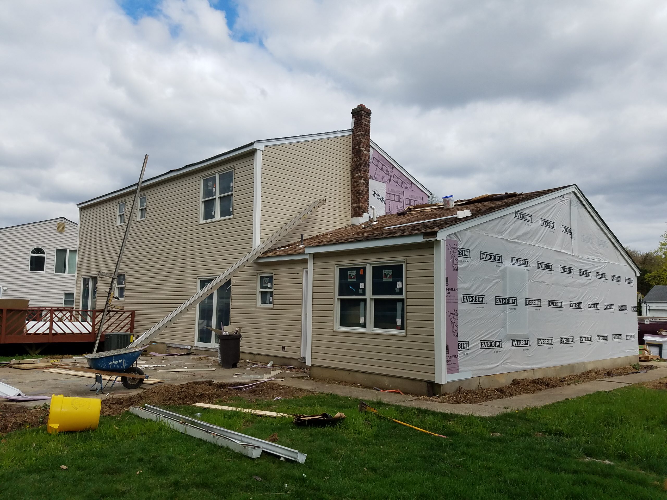 New Windows, Vinyl Siding, and Gutters at Gunpowder Drive in East Brunswick, NJ