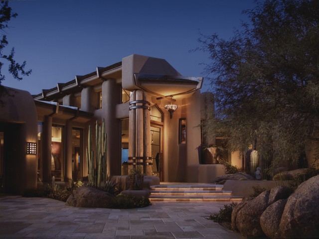Whisper Rock Contemporary eclectico-fachada