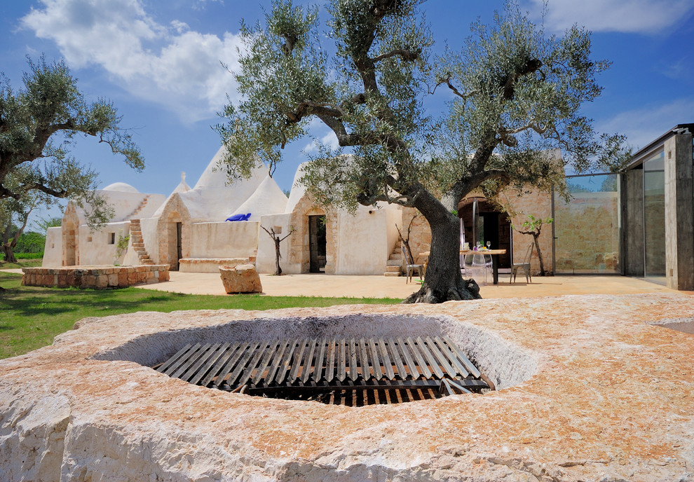 Idee per un patio o portico mediterraneo