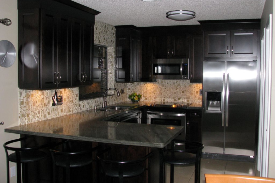 The Mendez kichen Kitchen Miami by Odalys Mendez with Lowe's Houzz