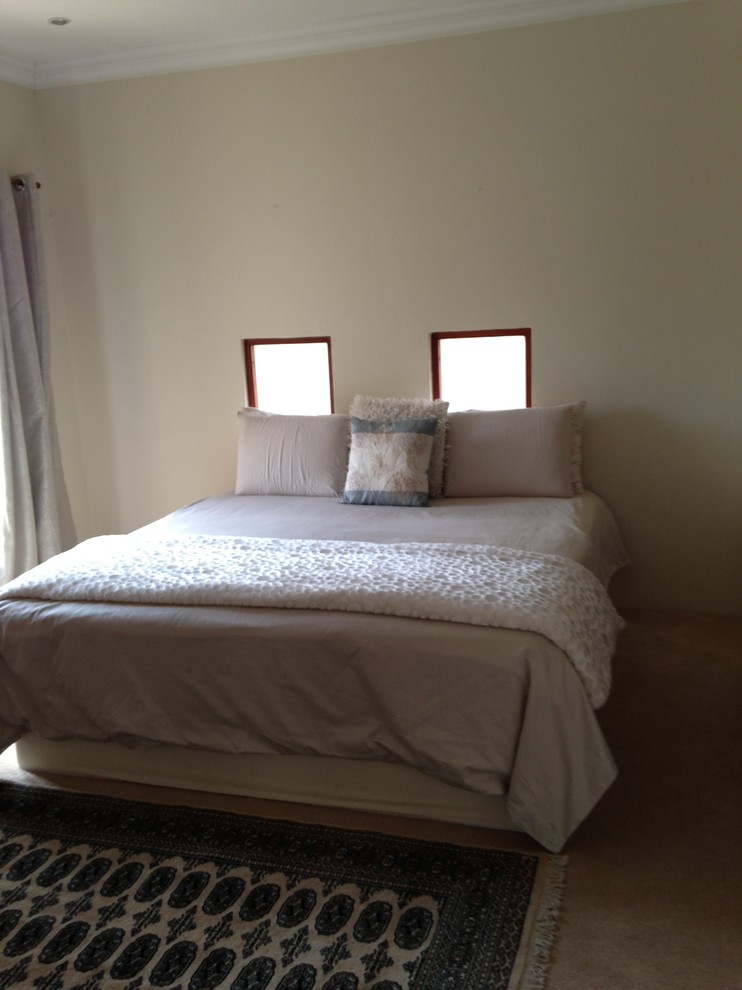 Long narrow window above bed hot sale
