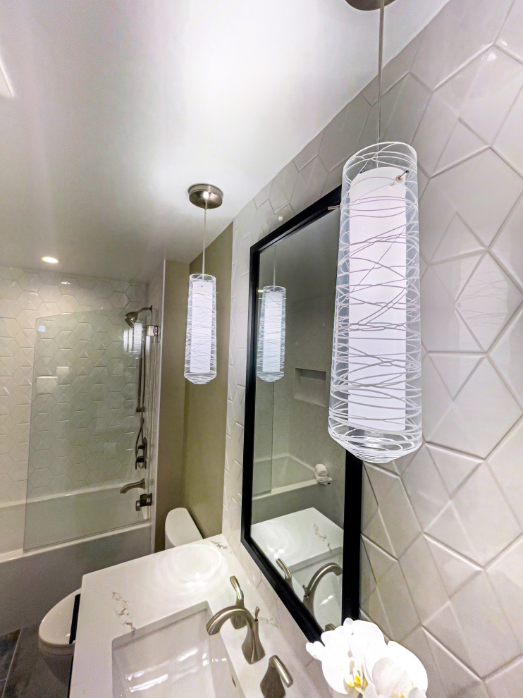 Exquisite NW PDX Condo Primary Bath