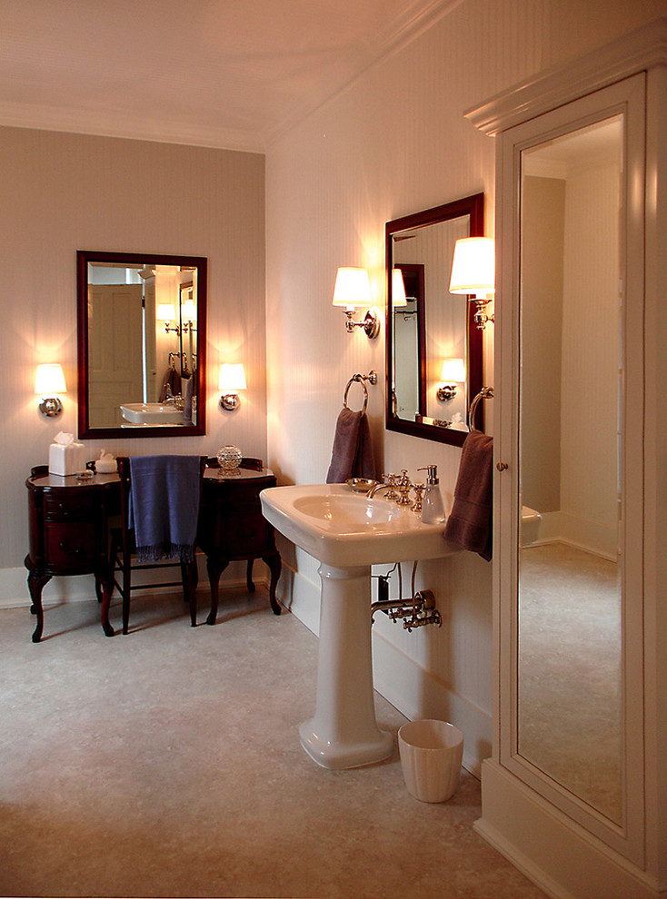 Home design - transitional home design idea