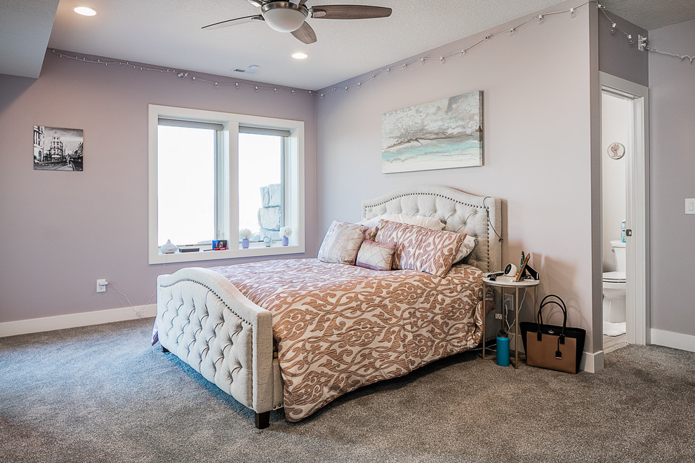Home design - transitional home design idea